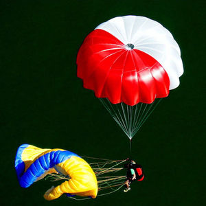 performance parachute / reserve / single place