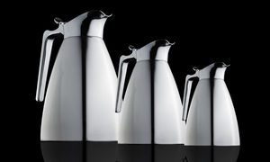 aircraft cabin beverage pitcher