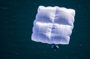cross parachute