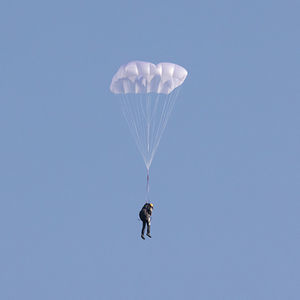performance parachute 1