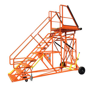 maintenance stepladder