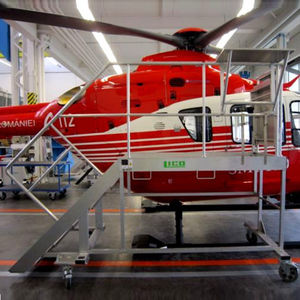 fuselage access platform