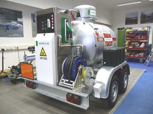 towed fuel cart