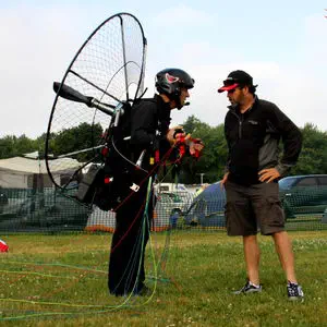 NEW 4-Stroke Paramotor With EFI! BlackHawk's INTRUDER 250 is Here! -  BlackHawk Paramotors USA