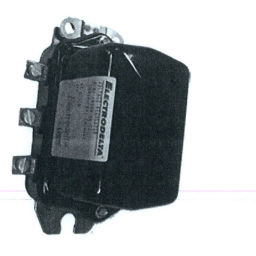airliner voltage regulator