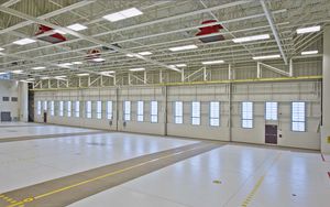 sliding hangar door 1