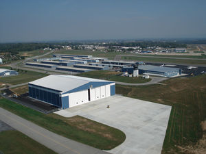 Sliding hangar door - AMWAY - Norco Mfg