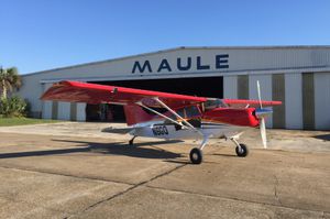 4-seater private plane