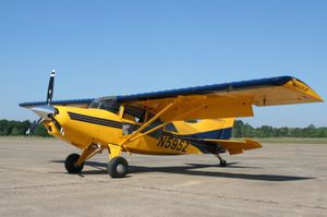 4-seater private plane