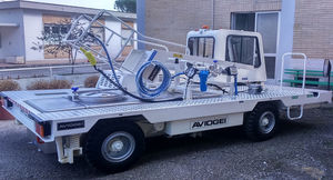 self-propelled potable water cart