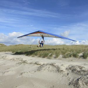 beginner hang-glider