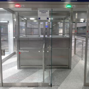 customs counter