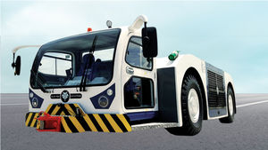 towing tractor