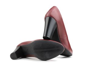 women's flight attendant shoes