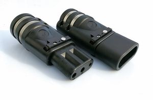 electrical power supply connector