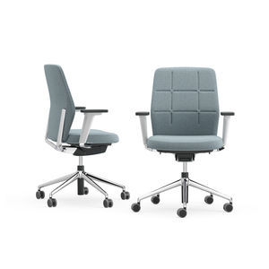 airport chair 1