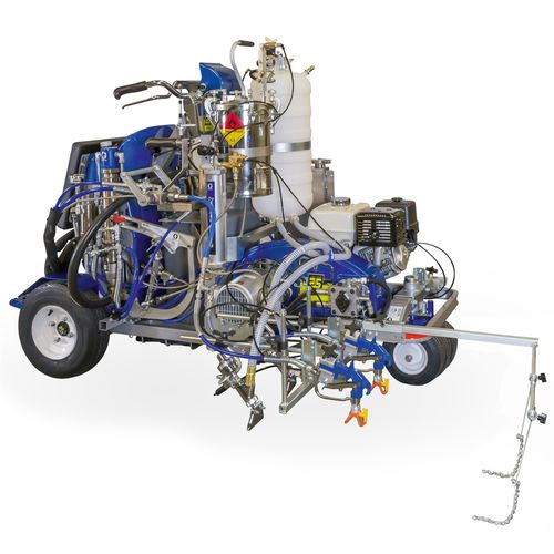 Selfpropelled paint striping machine 17G589 GRACO BVBA for paint / for airport