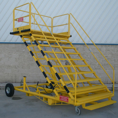 Fuselage access platform - ATA-53  - GSECOMPOSYSTEM - movable / fixed