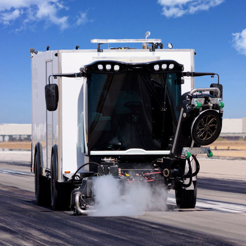 Airport runway cleaning machine - 4006AC - CYCLONE TECHNOLOGY - truck-mounted / for surface cleaning / for rubber removal