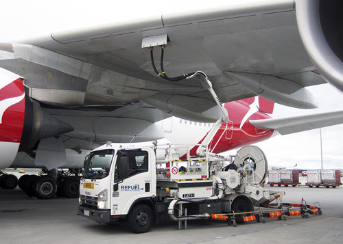 Airport hydrant dispenser - REFUEL INTERNATIONAL - truck-mounted / with lift platform / towed