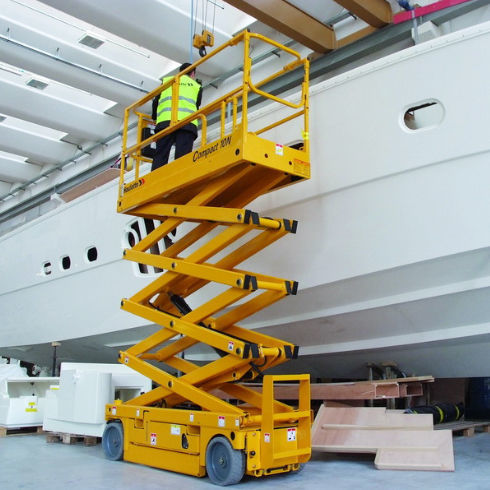 Working lifting platform - COMPACT 10N - ROTHLEHNER ARBEITSBÜHNEN GMBH - scissor / for aircraft / for airport