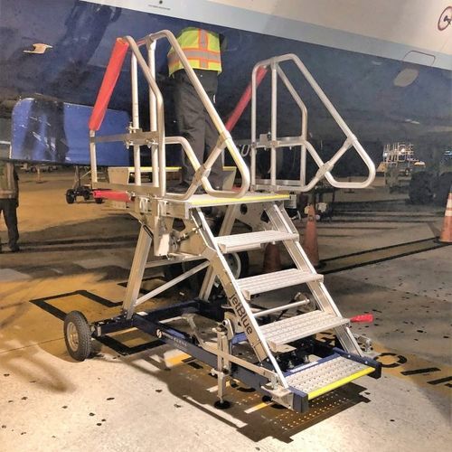 Maintenance stepladder - 812.125.05 - SEMMCO LTD - fueling / for helicopter / for airplane