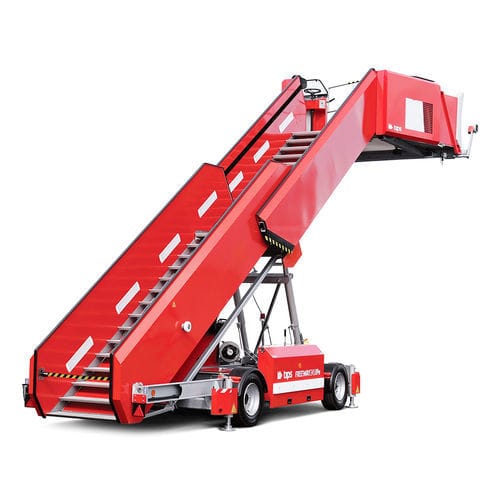 Boarding stairs - FREEWAY2458Pe - TIPS GSE - mobile / self-propelled / telescopic