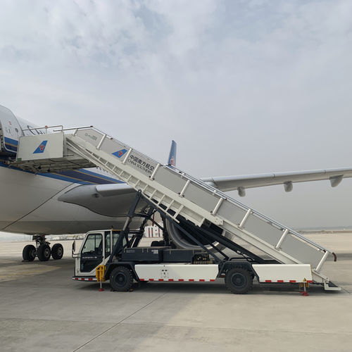Emergency stairs - GKT58ZD - WEIHAI GUANGTAI AIRPORT EQUIPMENT CO., LTD - mobile / for aircraft / for passengers