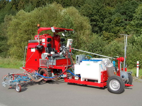 Self-propelled paint striping machine - WKSP 850 (1:1) - Winter Markiertechnik GmbH - for cold spray plastic / for runway