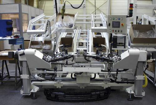 Automatic assembly machine - CMF CONCEPTION MACHINES FAVEYRIAL - robotic / for aeronautics / custom-made