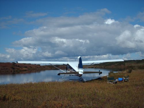 Light aircraft flotation system - Wipline® 6100 - Wipaire, Inc.