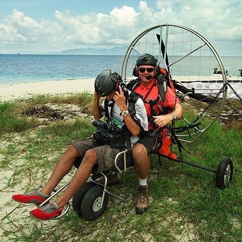 Tandem trike - CRUISE TAXI - NIRVANA SYSTEMS - aluminum / carbon / with engine