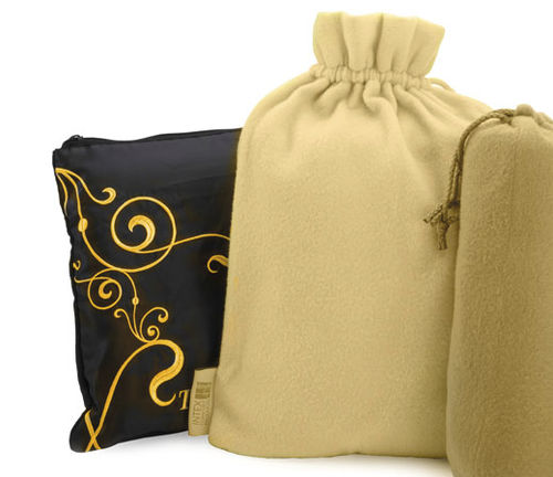 Airliner amenity kit - Intex Company Ltd