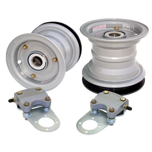 Light aircraft wheel - 65-207 - Grove Aircraft