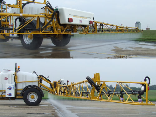 Airport runway deicing trailer - 2 - Team Sprayers - sprayer