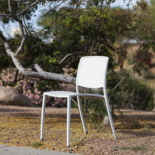 Airport lounge chair Avivo Forms+Surfaces