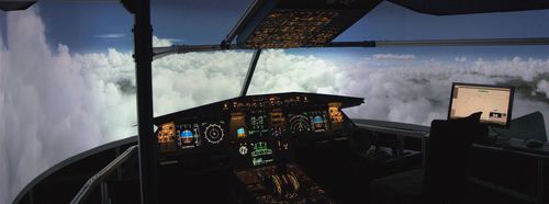 Flight simulator - A320 - VIER IM POTT - training / with enclosed cockpit