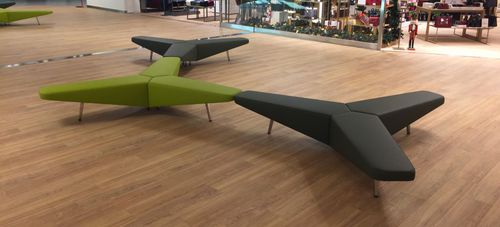 Airport bench - SINAPSI - Altek Italia Design Srl - leather / wooden