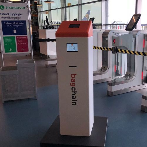 Checkin kiosk with boarding pass reader GATE bagchain baggage