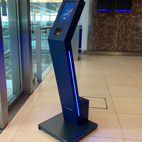 Check-in kiosk with boarding pass reader - BREEZE - bagchain - floor ...