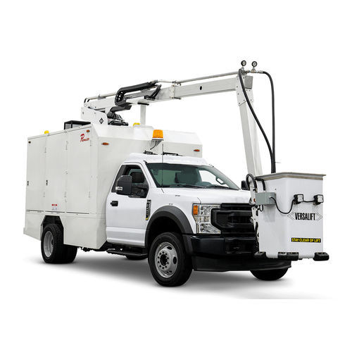 Aircraft deicer MT35P75 Textron Ground Support Equipment Inc. sprayer