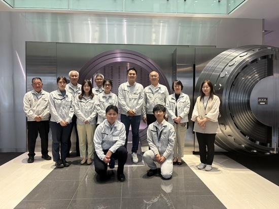 Formazione sull'installazione di cancelli di sicurezza UG e UGS