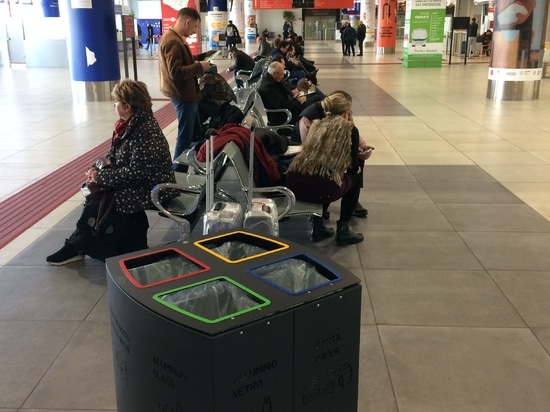 AEROPUERTO FALCONE Y BORSELLINO - PALERMO ITALIA