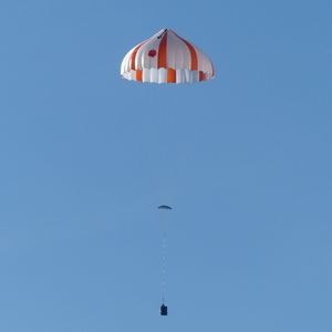 paracadute d'emergenza 1