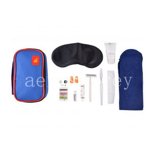 kit da viaggio per aereo