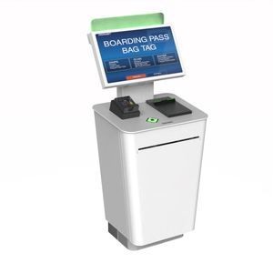 chiosco self check-in con lettore di codici a barre