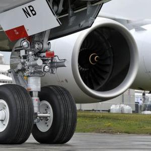 carrello di atterraggio per aereo di linea