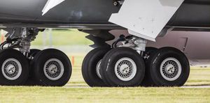 carrello di atterraggio per aereo di linea