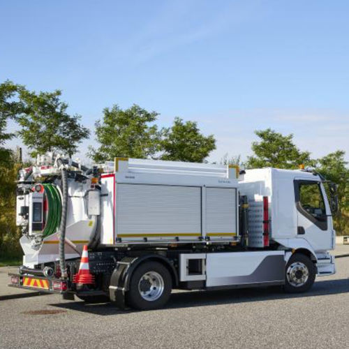 Macchina di pulizia per pista di aeroporto per pista d'aeroporto - CityFlex CM40e - BUCHER MUNICIPAL - montata su camion / per pulizia di superficie / elettrica