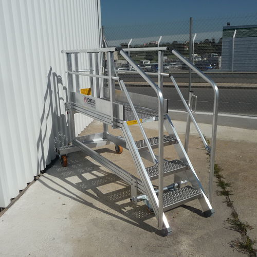 Scaletta mobile di pista - NAC  - FORTAL - per manutenzione / per elicottero